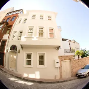 foglaljon itt