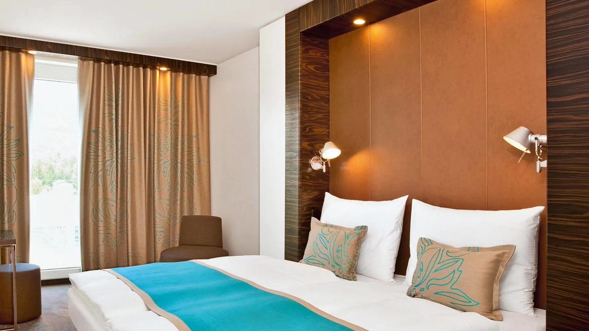 Motel One Brussels 3*,